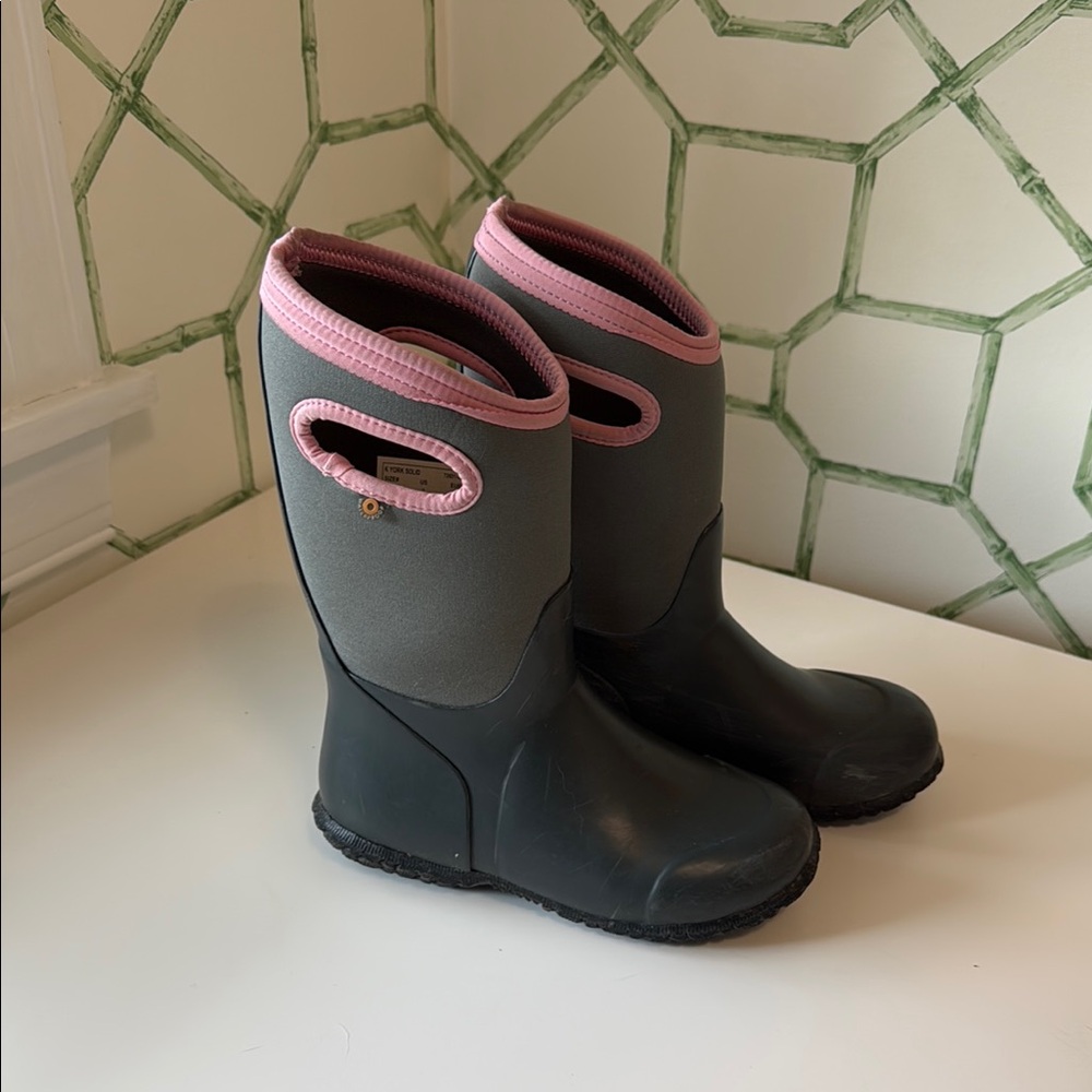 Bogs Gray and Pink Rain Boots